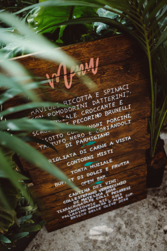 tropical-wedding-menu